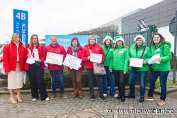 Vakbondsafgevaardigden trekken met puzzel naar directie warenhuisketen: “Meer handen nodig om werk rond te krijgen”