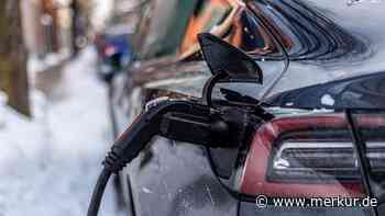 Mit dem Elektroauto in den Winterurlaub: Worauf Reisende achten sollten