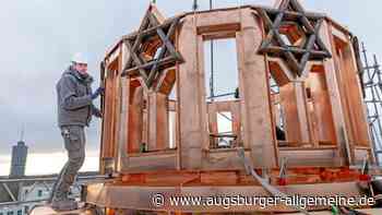 Nach 80 Jahren wurde der Augsburger Synagoge wieder eine Krone aufgesetzt