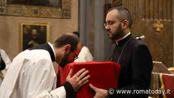 L'apertura del sepolcro e la traslazione dell'urna del primo beato del Giubileo 2025