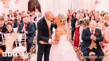 Brides' heartbreak over no-show singing waiters