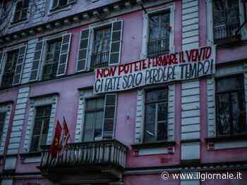 "Sono professionisti della violenza". Chieste 26 condanne per i militanti di Askatasuna