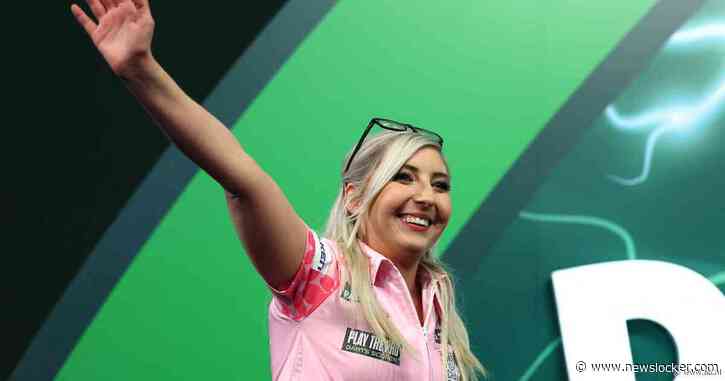 Ally Pally juicht: Fallon Sherrock dwingt vijfde set af, clash tegen Luke Littler op het spel