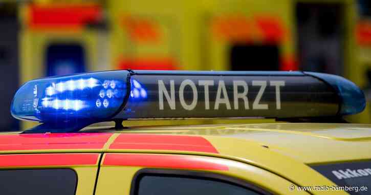 Frau stürzt Treppe zu U-Bahnhof hinunter – schwer verletzt