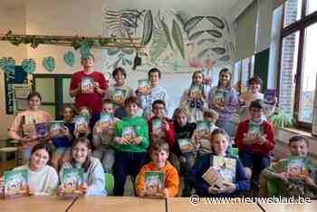 Davidsfonds doet Lintse leerlingen lezen en schrijven