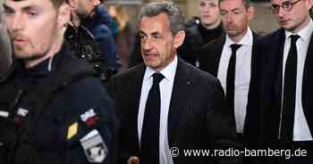 Sarkozy muss ein Jahr Haft mit Fußfessel verbüßen