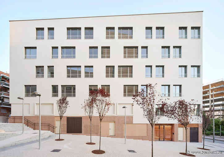 Gefalteter Anschluss
 - Geschosswohnen in Madrid von Marmolbravo und MADhel