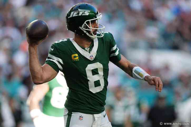 Should Aaron Rodgers be the Jets quarterback next season? Take our poll and tell us!