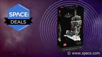 The Imperial Probe Droid is one of the best Lego Star Wars sets we have reviewed and you can now pick it up for a low price