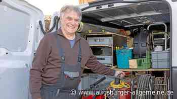 Handwerker mit Herz: Er erlöste Augsburger Grundschüler vom Klo-Gestank
