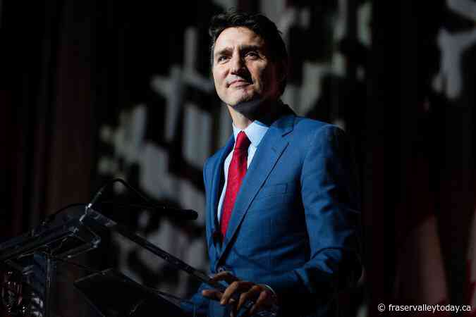 Trudeau’s advisers lay out his options as path to stay on as PM narrows