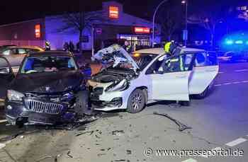 FW-OB: Verkehrsunfall mit sechs verletzten Personen