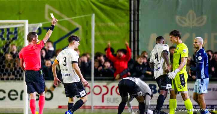 LIVE TOTO KNVB Beker | Derde keeper bezorgt Heerenveen problemen met rood, Go Ahead leidt, Heracles - NEC in balans