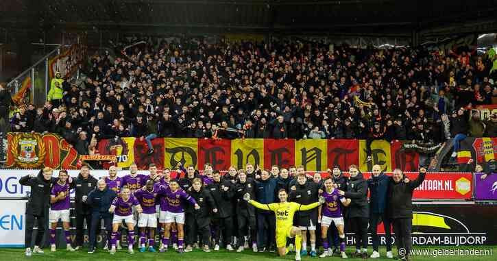 Go Ahead verslaat Sparta na penalty's, Heracles heeft verlenging nodig tegen NEC, tiental Heerenveen ook door