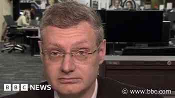 Police drop demand for journalist's photos of riots