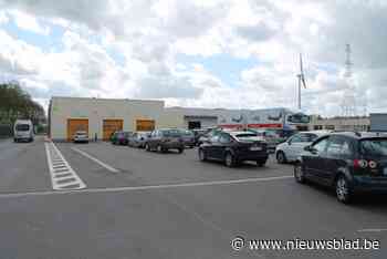 Eénrichtingsverkeer in Industrielaan opgeheven: “Verkeersdrukte autokeuring aanzienlijk afgenomen na maatregelen”