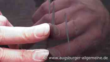 In Landsberg werden vier geparkte Autos zerkratzt