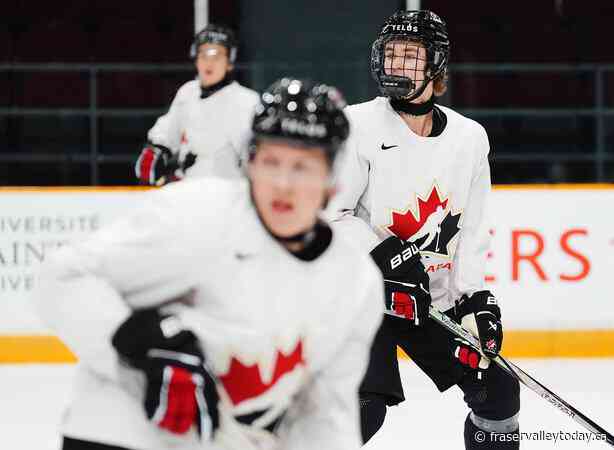 ‘Special with the puck’: Canadian phenom McKenna ready for liftoff at world juniors