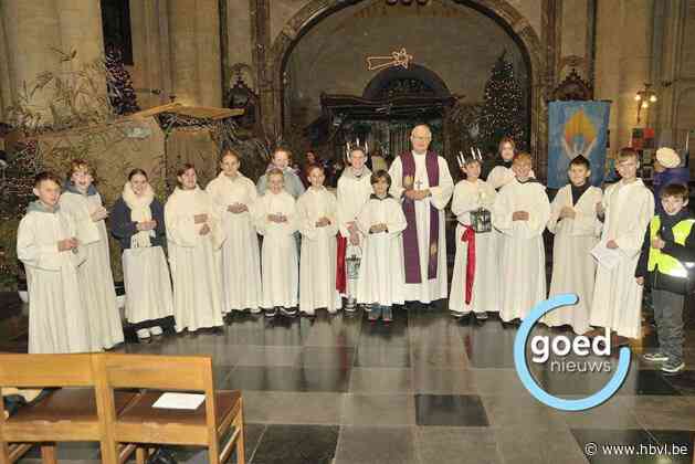 Vredeslicht verspreidt zich over heel bisdom Hasselt