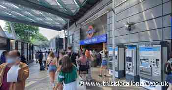 Cyclist in unknown condition after bike and lorry crash in Finsbury Park