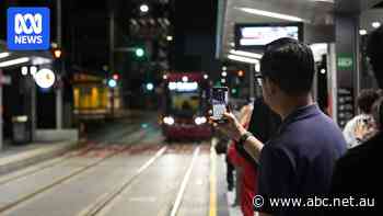 'Moment in history': Commuters board first Parramatta light rail service