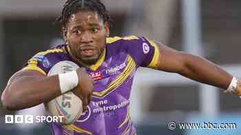 Castleford sign Warrington's Okoro on loan
