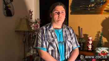 Pembina Trails students, teachers still struggling more than 2 weeks after cyberattack shut down network