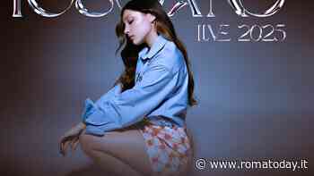 Sarah in concerto a Largo Venue