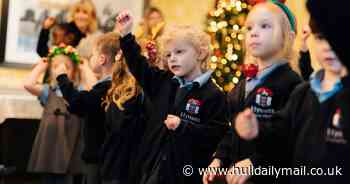 Hymers College pupils spread community Christmas cheer