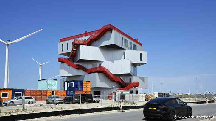 Geen verrekijkers op Portlantis-terras om gluurders te voorkomen