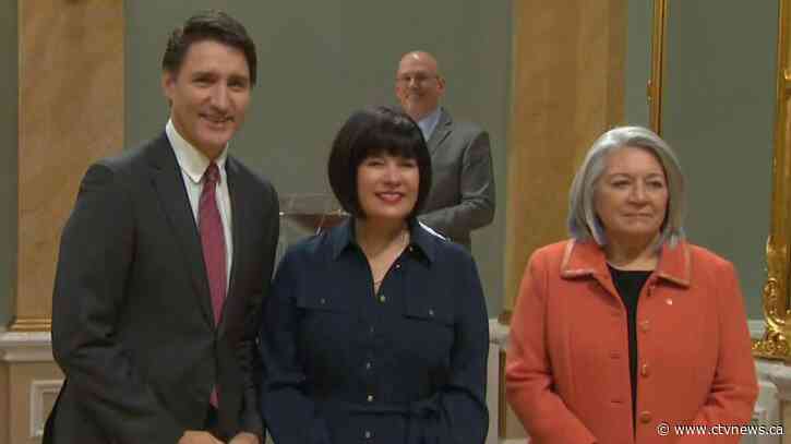 4 ministers get new portfolios, 8 Liberal MPs promoted in Trudeau cabinet shuffle