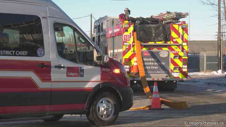 Crews respond to two separate fires in south Calgary