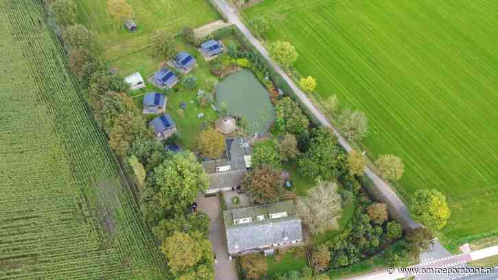 Peter had jarenlang een camping in z'n achtertuin, nu staat alles te koop