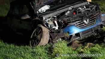 112-nieuws: auto crasht op de A58 • ongeluk op rotonde