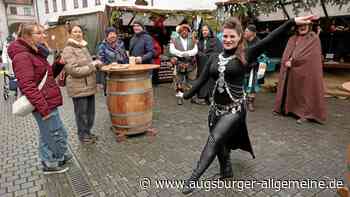 Die „Historischen“ in Augsburg halten am Weihnachtsmarkt fest