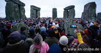 Wintersonnenwende: Tausende Menschen feiern in Stonehenge