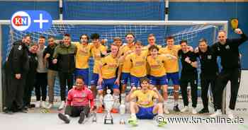 Fußball: Regionalligist SV Todesfelde sichert sich mit Youngsterteam den Hallentitel