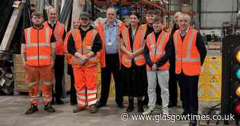 MP tours Glasgow depot to learn more about infrastructure projects