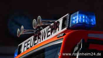 Auto geht in Rosenheim in Flammen auf - 35.000 Euro Schaden