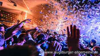 Feiern an Weihnachten: Nach der Bescherung geht's auf die Tanzfläche