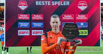 Volendam gaat dankzij Robert Mühren winterstop in als koploper na zege op De Graafschap