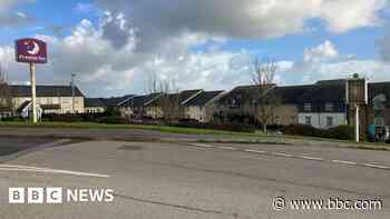 Two women arrested in murder investigation bailed