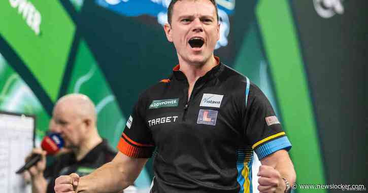 Nederlandse Zweed Jeffrey de Graaf nu tegen zijn jarige idool Gary Anderson, darter uit Filipijnen verrast