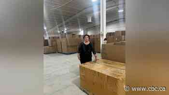 Hundreds of hampers with perishable items still up for grabs at Christmas Cheer Board