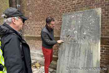 Altaar met sporen van kreeftjes ontdekt bij graafwerken in kerk Lummen