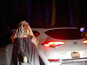 Photo Gallery: Drive-thru Live Nativity