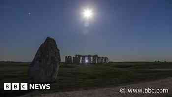 Project investigates Stonehenge's link with Moon