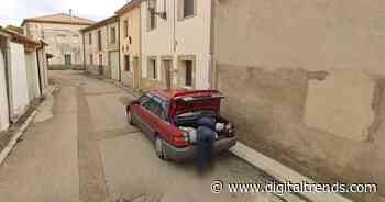 Google Street View camera captures highly suspicious act, leading to arrests