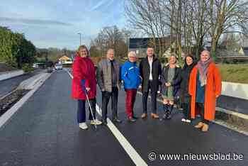 Werken in Sparrenlaan afgerond: “Eindelijk een veilige verbinding tussen wijk Populierendal en centrum van de gemeente”