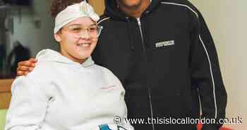 Spurs star Udogie meets hospice children